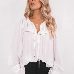 Spicy Sugar Emma Top - White CLOTHING