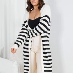 Miracle Fashion Amiaty Cardigan - Cream Stripe CLOTHING 13 Miracle Fashion Amiaty Cardigan - Cream Stripe CLOTHING
