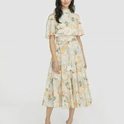 WE ARE KINDRED CLOTHING Anita Broiderie Midi Skirt - Mint Floral