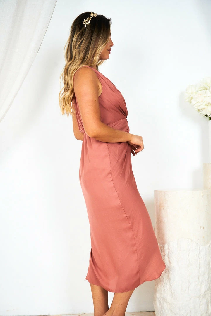 Evermore Fashion CLOTHING Aryana Dress - Rust 4 Evermore Fashion CLOTHING Aryana Dress - Rust