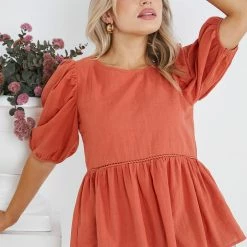 Style Box CLOTHING Aully Top - Rust