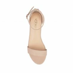 Verali FOOTWEAR Bobbie Low Wedge - Nude Softee