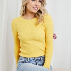 Red Berry CLOTHING Basa Knit Top - Mustard