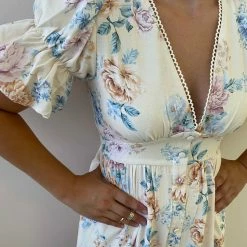 Desire CLOTHING Conchita Dress - Beige Floral