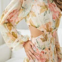 Wild Ginger Clementia Dress - Cream Floral 15 Wild Ginger Clementia Dress - Cream Floral