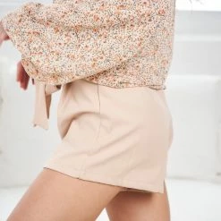 Style State Felina Shorts - Beige 10 Style State Felina Shorts - Beige