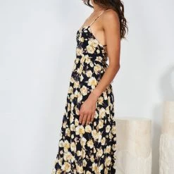 Evermore Fashion Kiarra Dress - Black Floral