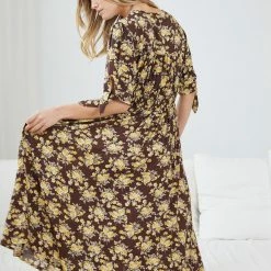 Miracle Fashion Delorece Dress - Chocolate Floral