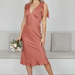 Style Box Eleanora Dress - Rust CLOTHING