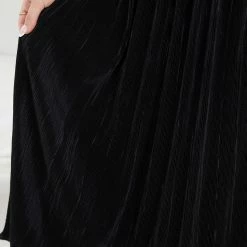 Style Box Elisheba Skirt - Black CLOTHING