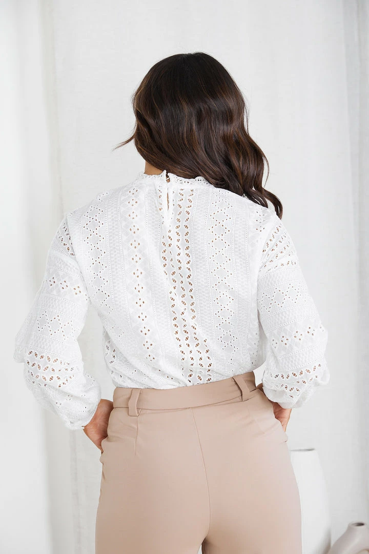 Miracle Fashion Elizabern Blouse - White 4 Miracle Fashion Elizabern Blouse - White