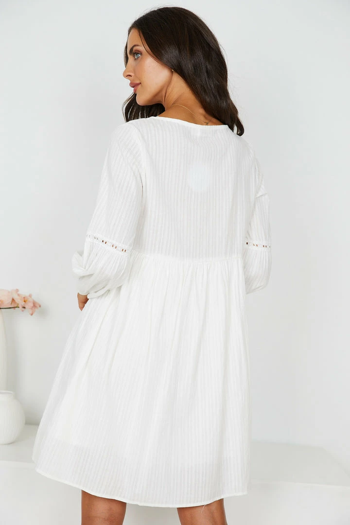 Miracle Fashion CLOTHING Fallow Dress - White 4 Miracle Fashion CLOTHING Fallow Dress - White