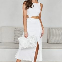 Desire CLOTHING Izzy Dress - White