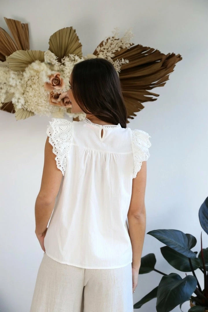 WeLove Fashion CLOTHING Freida Top - White 4 WeLove Fashion CLOTHING Freida Top - White