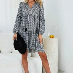 WeLove Fashion CLOTHING Ludmilla Dress - Black Print