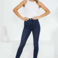 Wakee Jeans Marty Jeans - Dark Blue CLOTHING