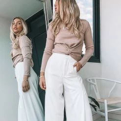 Dream House CLOTHING Britta Top - Taupe