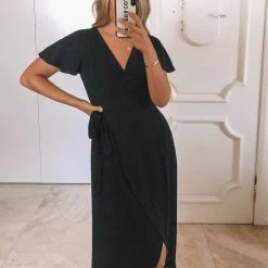 Style Box Tended Dress - Black CLOTHING