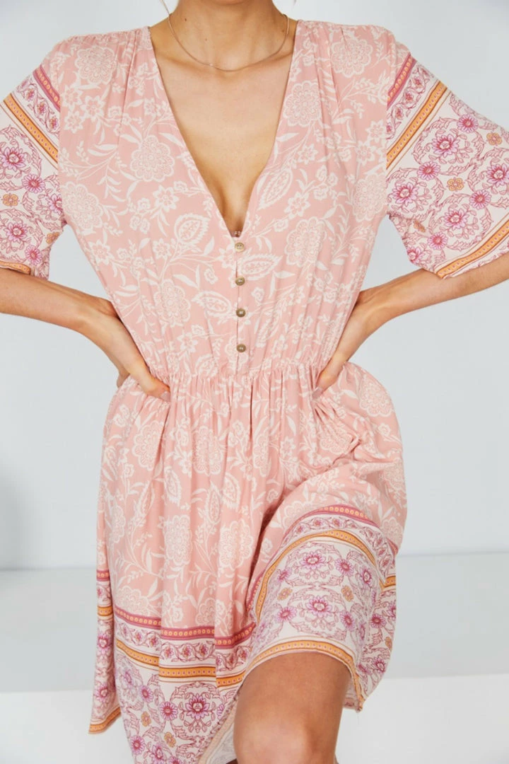 HQ Fashion Ricarda Dress - Blush Print 7 HQ Fashion Ricarda Dress - Blush Print