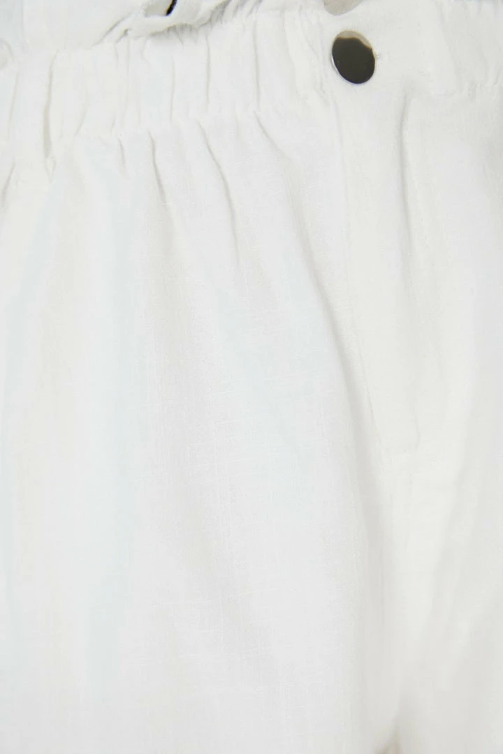 Style Box Tasha Shorts - White CLOTHING 9 Style Box Tasha Shorts - White CLOTHING