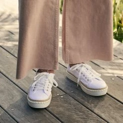 Verali Queenbee Sneakers - White