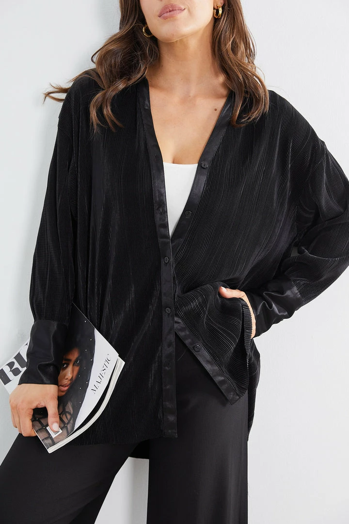 Style Box Yukina Shirt - Black CLOTHING 7 Style Box Yukina Shirt - Black CLOTHING