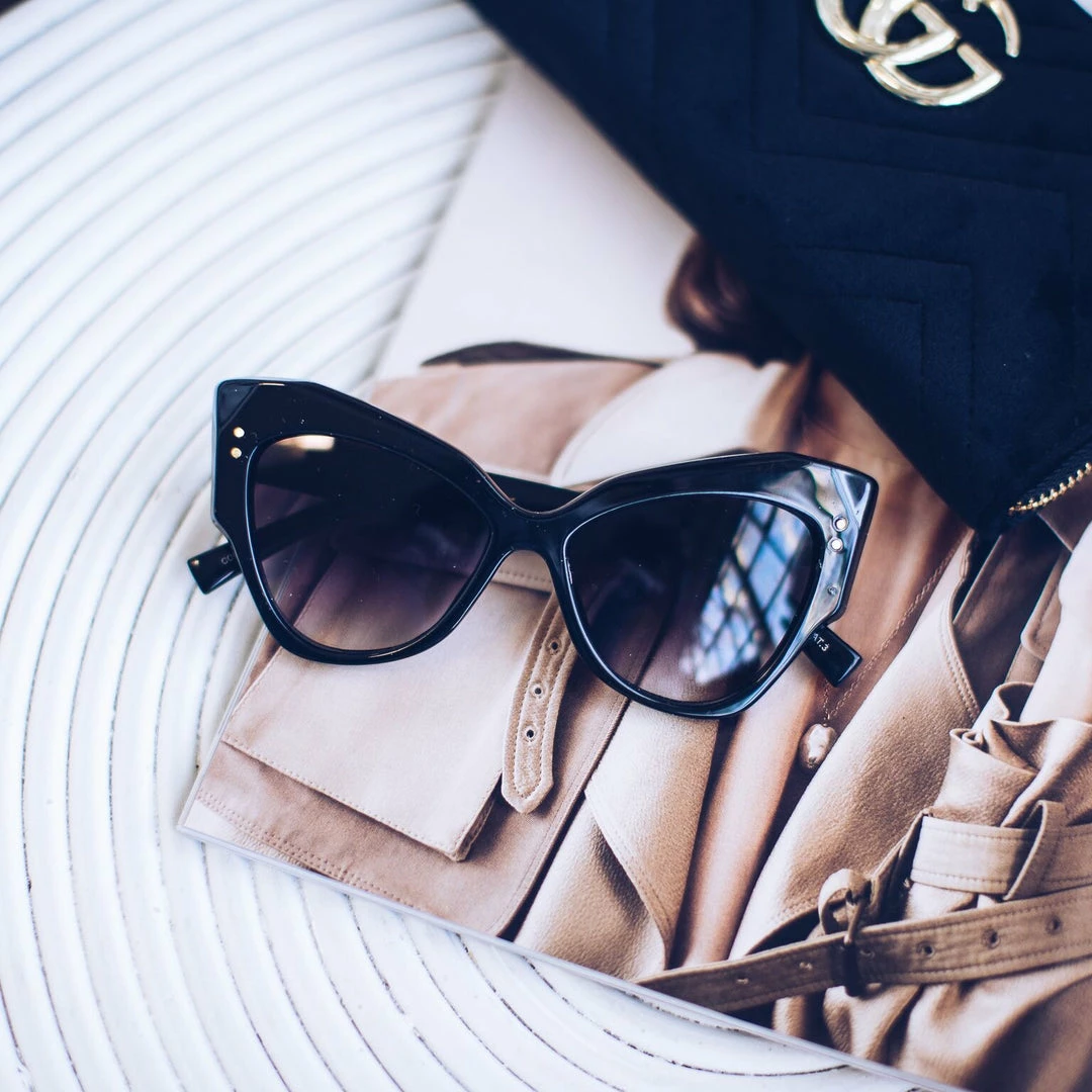 El Roy Eyewear Hepburn | Black Accessories 3 El Roy Eyewear Hepburn | Black Accessories