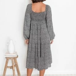 Style Box CLOTHING Arrosa Dress - Black Floral