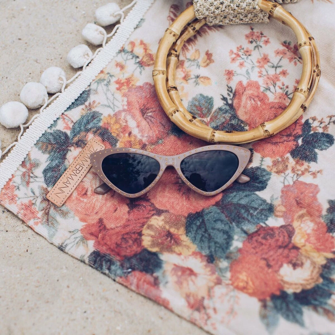 El Roy Eyewear Paris | Blush 3 El Roy Eyewear Paris | Blush