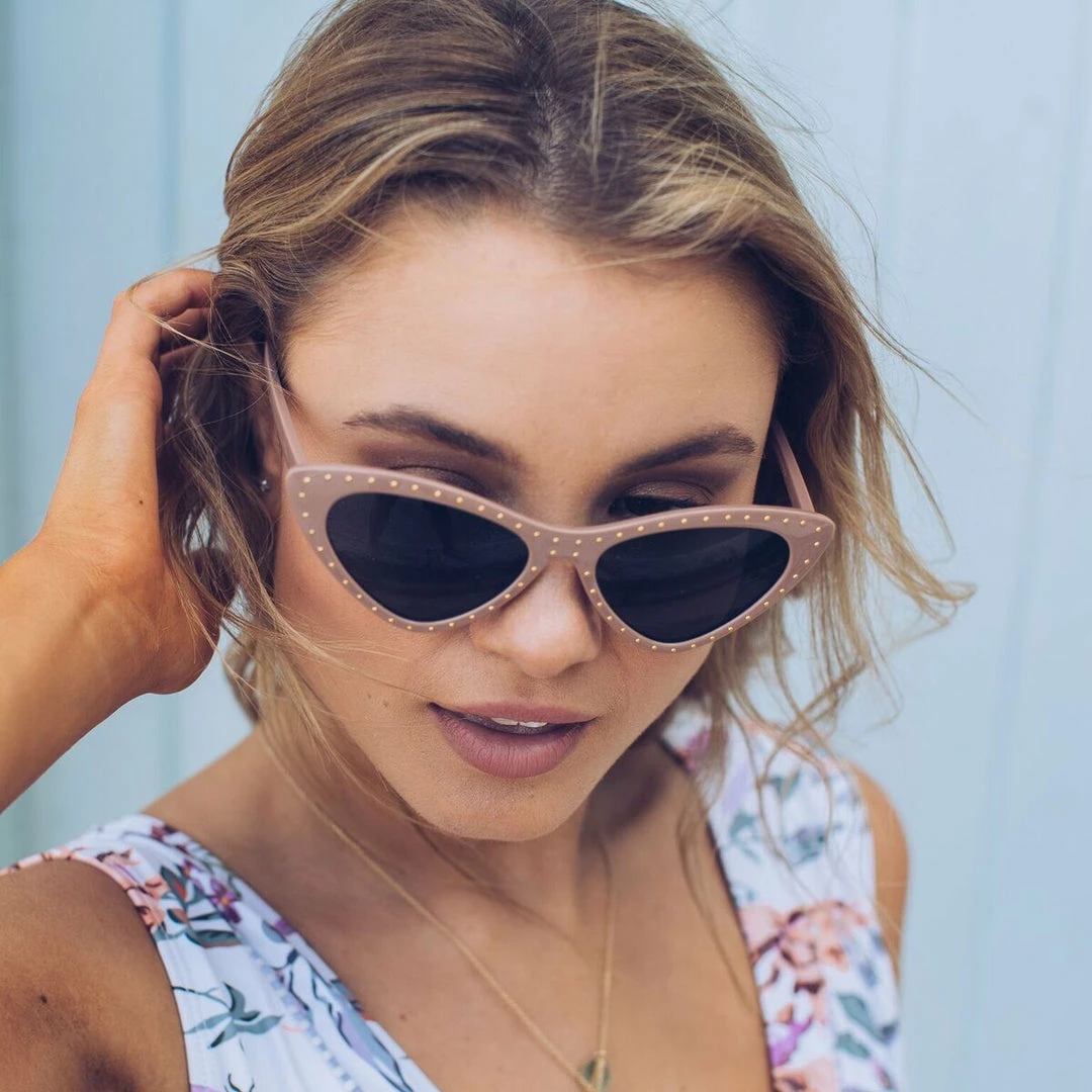 El Roy Eyewear Paris | Blush 6 El Roy Eyewear Paris | Blush