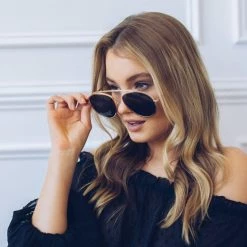 El Roy Eyewear Savi | Gold Accessories